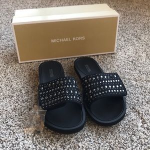 🔴🔴Reserved for MZFrankie1 MK Black Slides